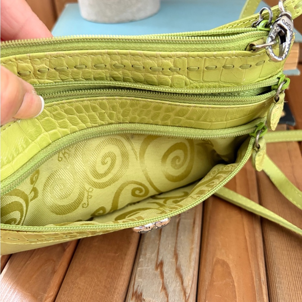 Brighton Lime Green Leather Crossbody Bag Multi Zip Purse w Floral Heart Detail - Picture 8 of 9